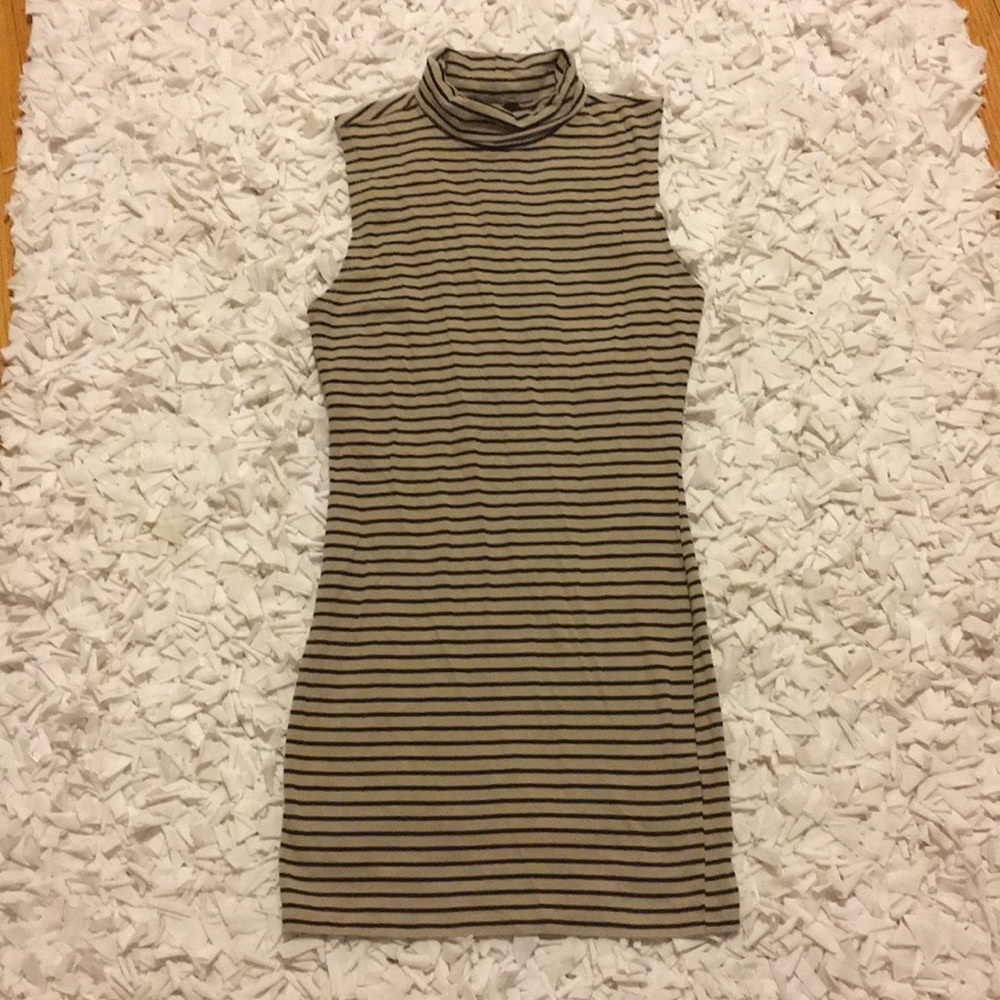 Forever 21 striped dress super cute